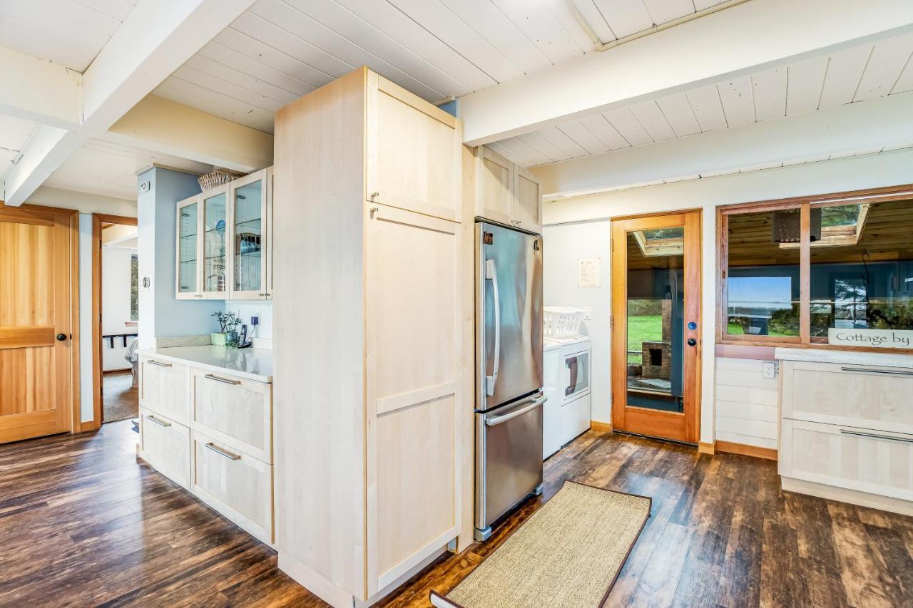 The Sandpiper At Bayocean Cape Meares Exterior photo